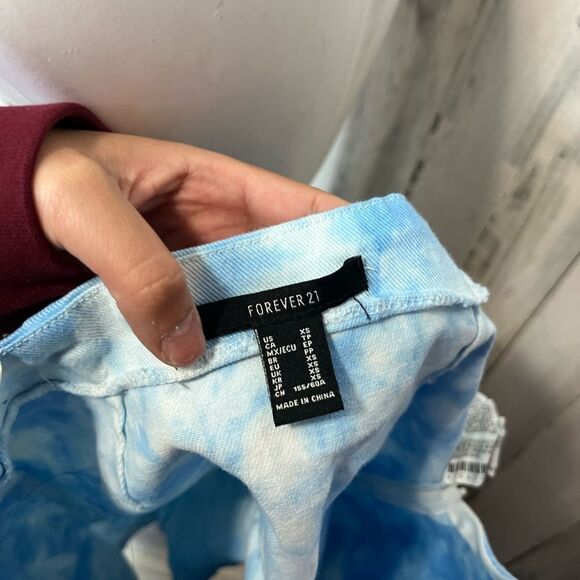 Forever 21 Blue mini skirt - Picture 5 of 6